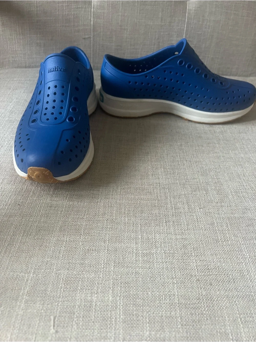 Native Boys/Kids outdoors Blue Slip-On Perforated Casual Shoes, size 4